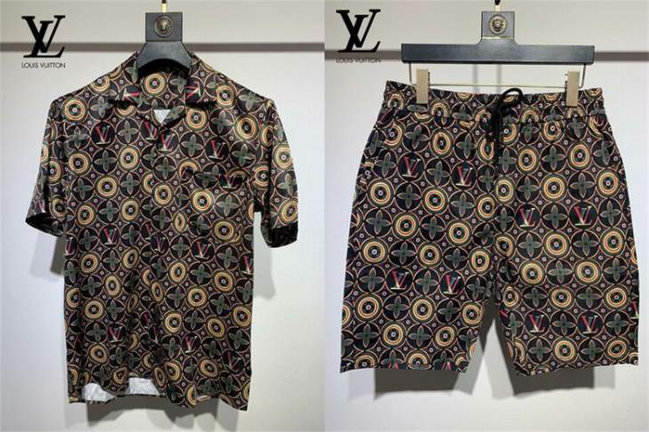 Picture of LV Shirt Pant Suits _SKULVS-XXL12yn23223787